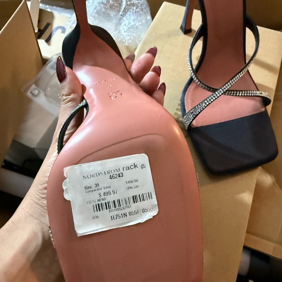 AMINA MUADDI - Picture 4 of 4